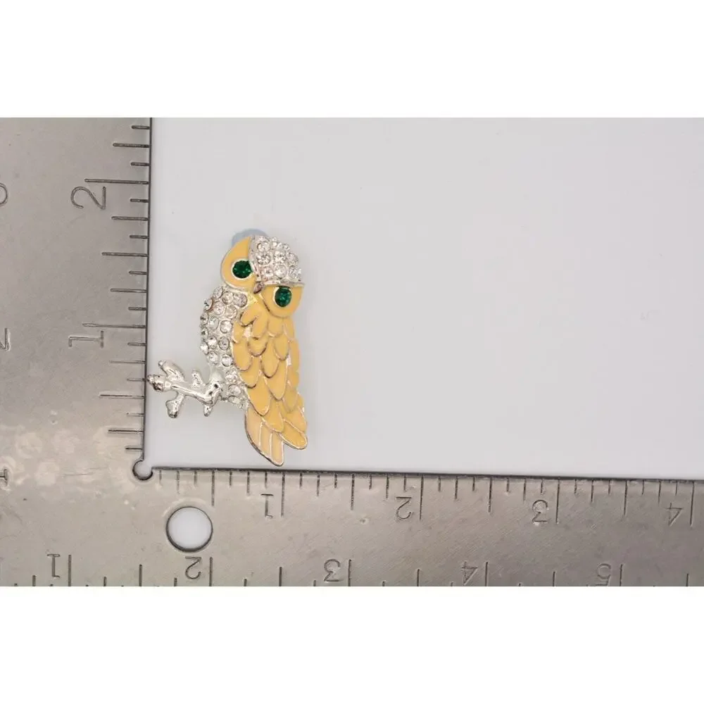 Vintage Owl Pin Brooch Rhinestone Crystal Green Cream Enamel Silver Shiny BinAT